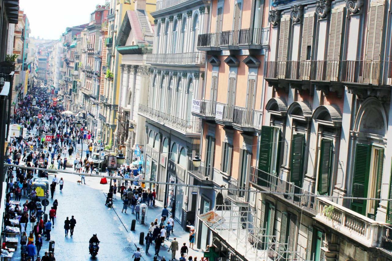 Piazza Carità Affittacamere 4*